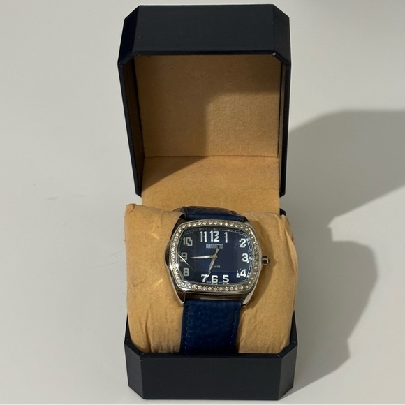 Manhattan by Vroton vintage new old stock watch - Picture 2 of 5